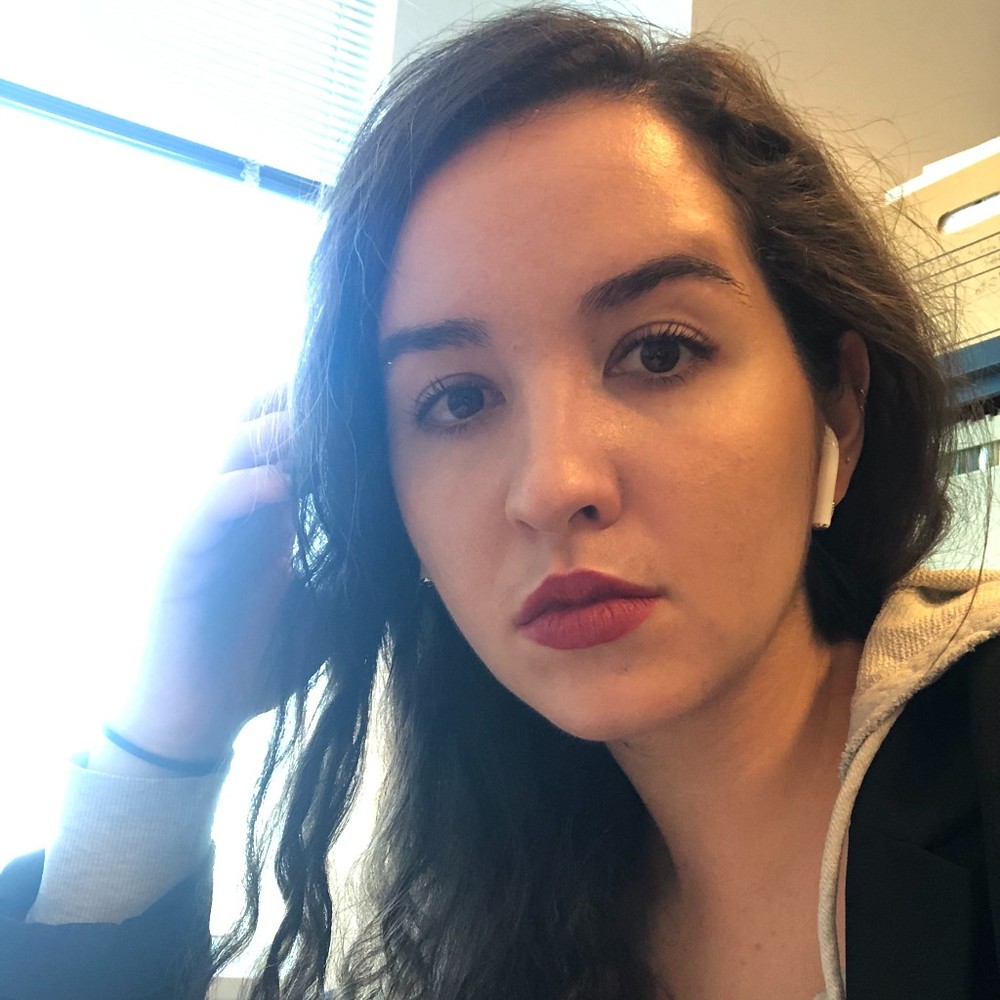 Meet your Posher, Elizabeth